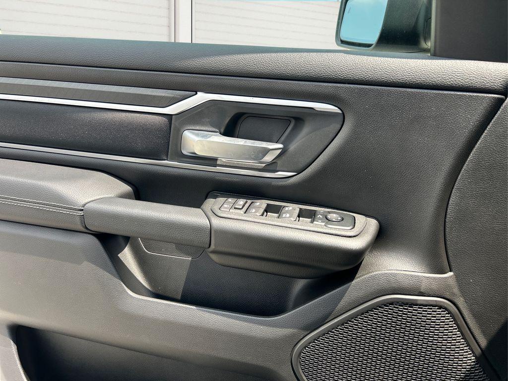 new 2025 Ram 1500 car, priced at $47,999