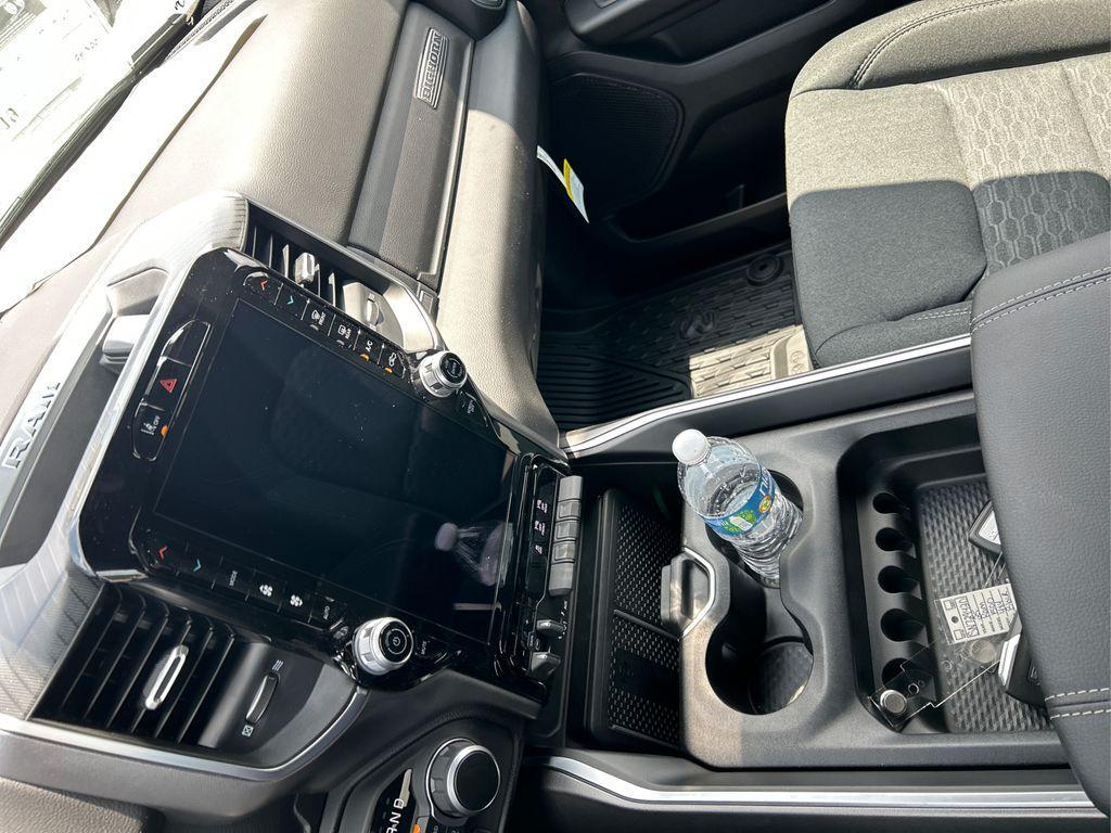 new 2025 Ram 1500 car, priced at $47,999