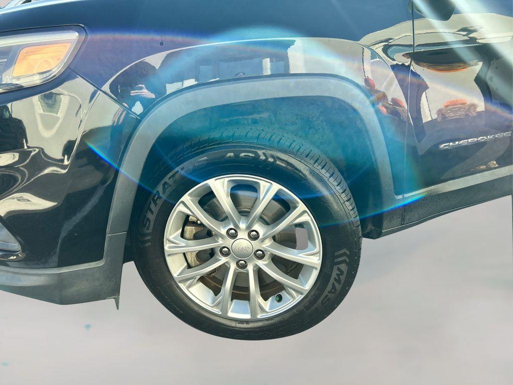 used 2019 Jeep Cherokee car, priced at $9,495