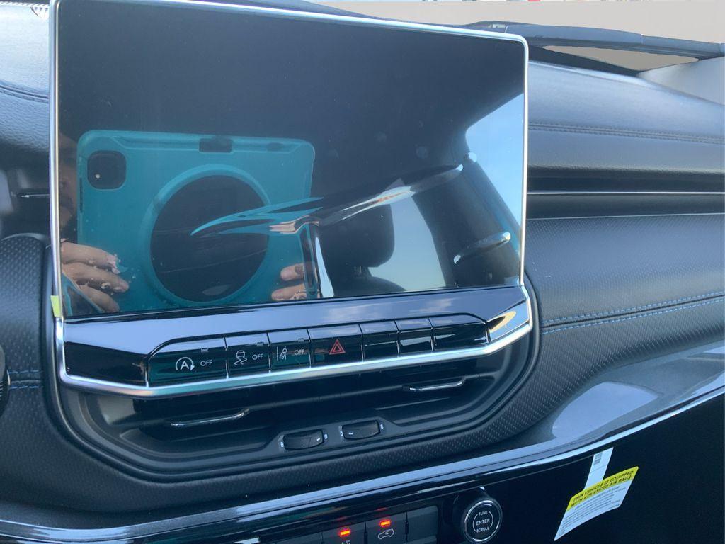 new 2026 Jeep Compass car, priced at $28,305