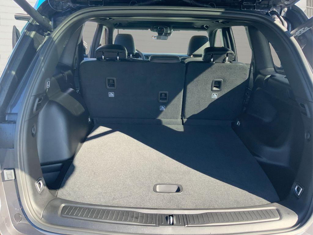 new 2025 Jeep Grand Cherokee car, priced at $41,749