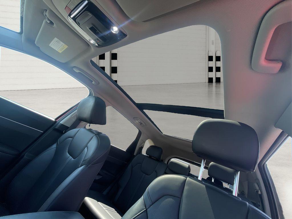 used 2023 Kia Sorento car, priced at $24,295
