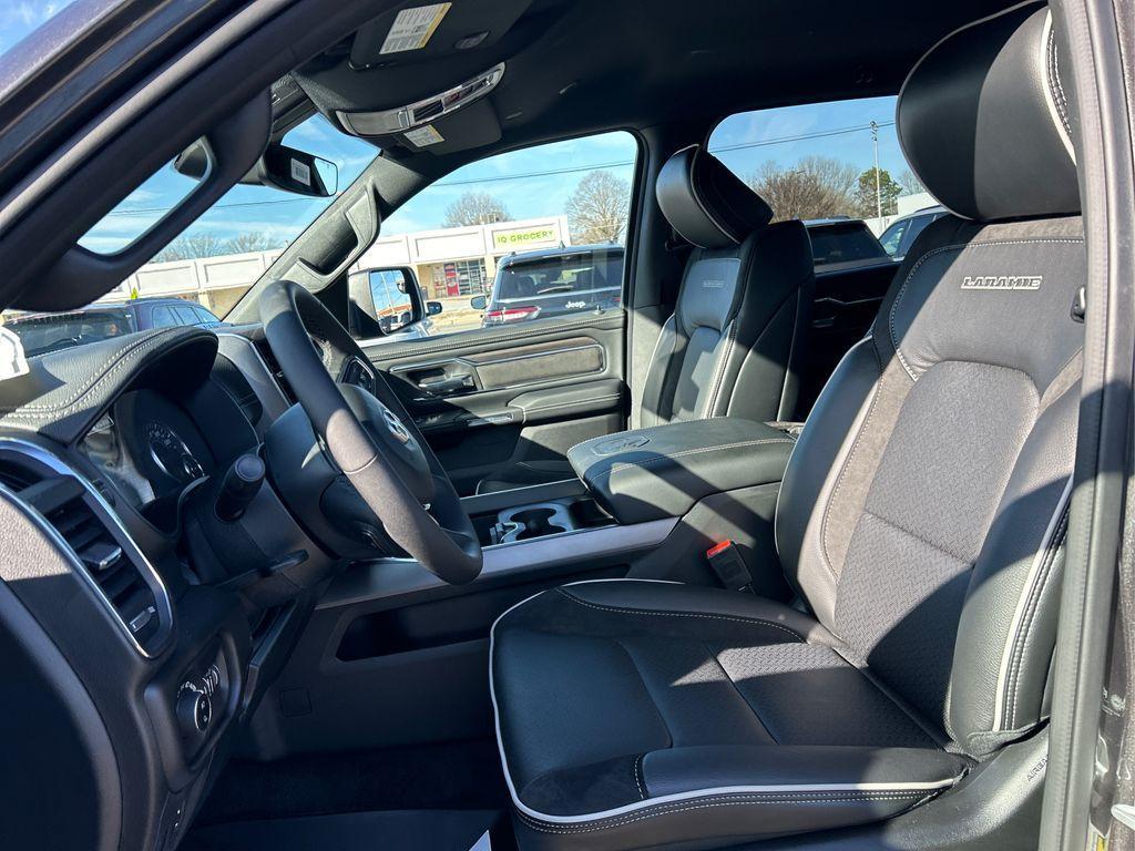 new 2025 Ram 1500 car, priced at $53,999
