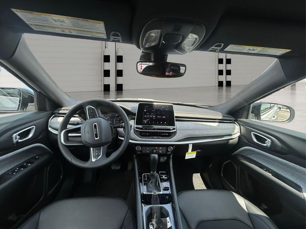 new 2025 Jeep Compass car, priced at $26,499