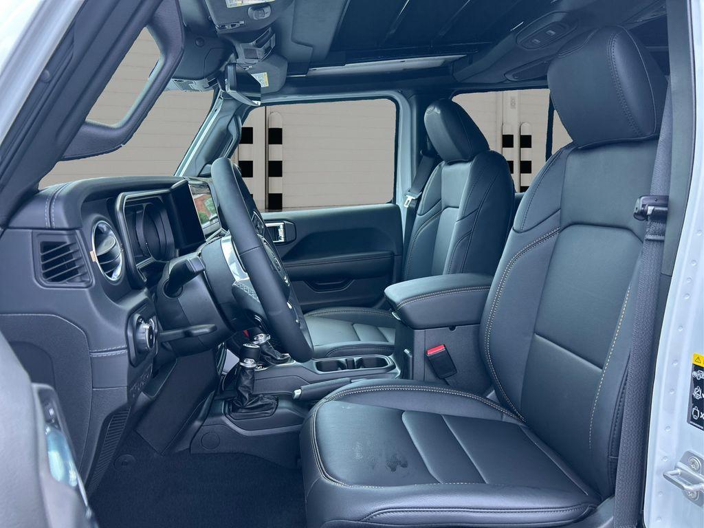 new 2025 Jeep Wrangler car, priced at $49,999