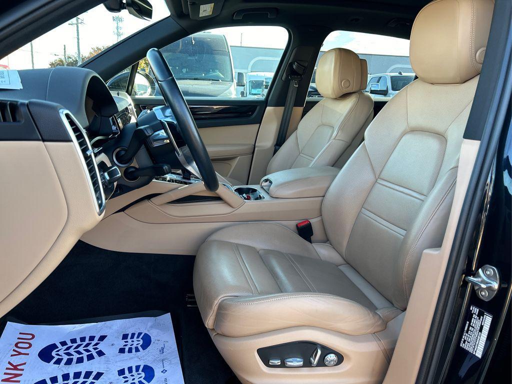 used 2021 Porsche Cayenne car, priced at $46,514