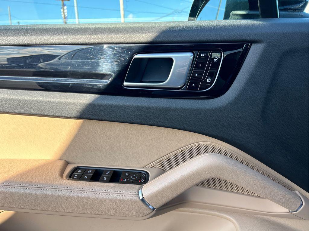 used 2021 Porsche Cayenne car, priced at $46,514