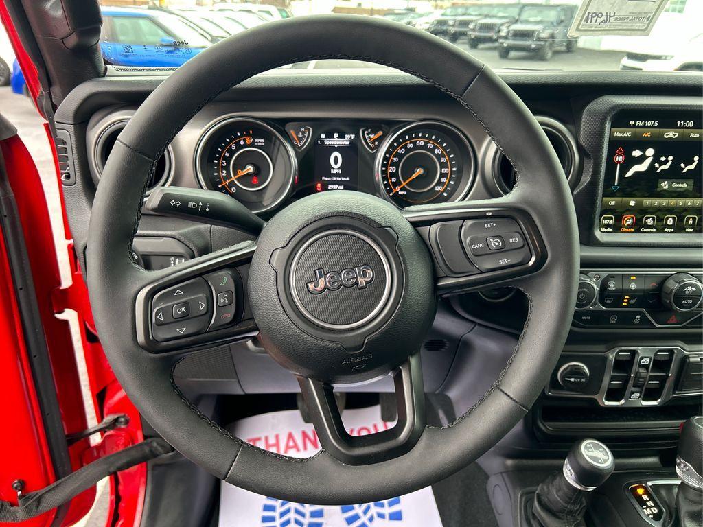 used 2023 Jeep Gladiator car, priced at $38,300