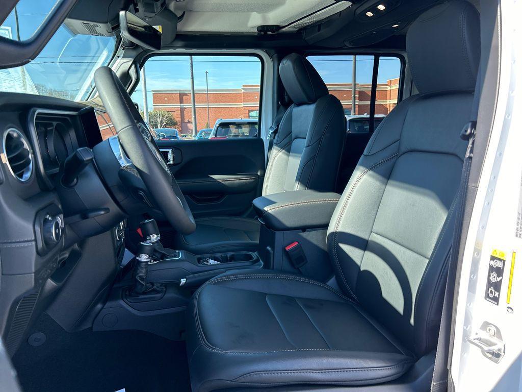 new 2025 Jeep Wrangler car, priced at $49,499