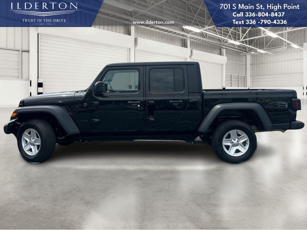 used 2023 Jeep Gladiator car, priced at $27,045