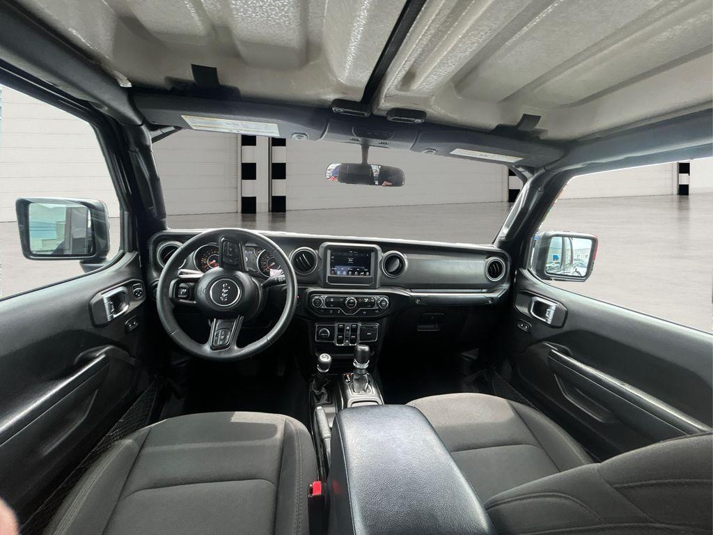 used 2023 Jeep Gladiator car, priced at $27,045