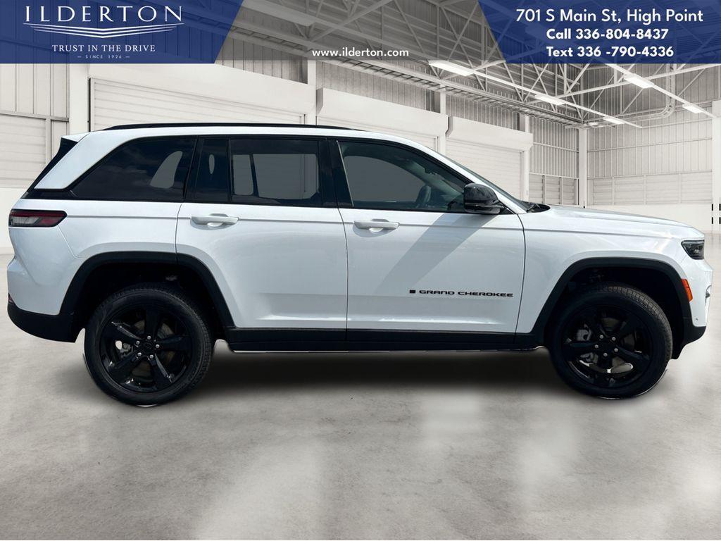 new 2025 Jeep Grand Cherokee car, priced at $46,249