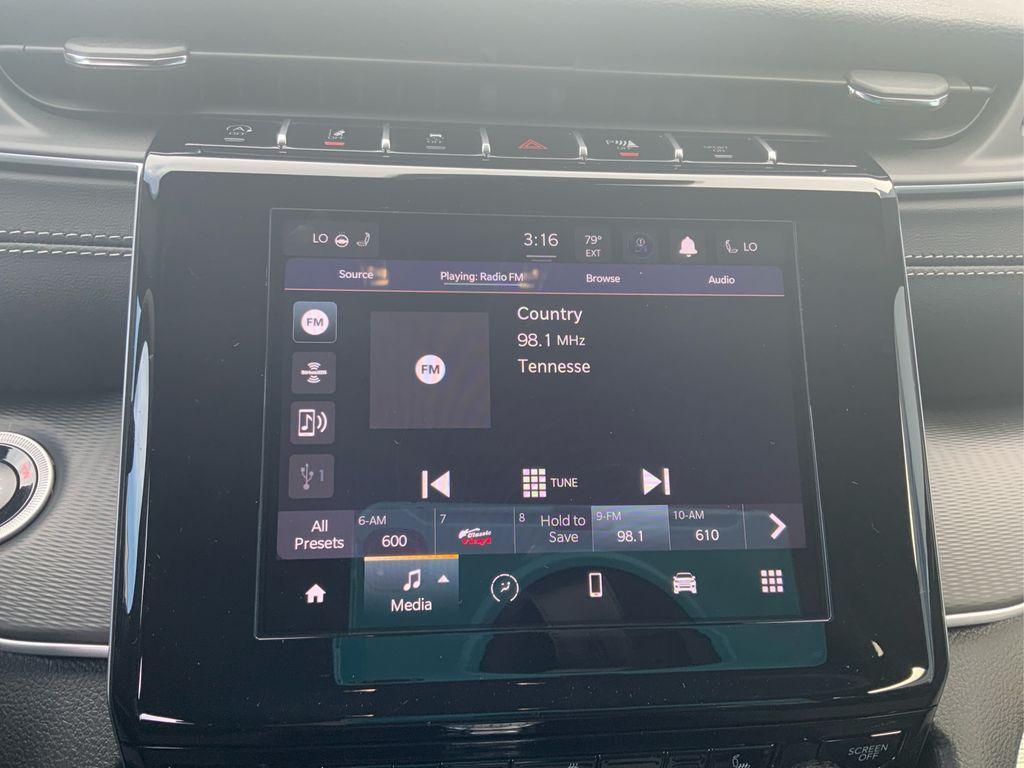 new 2025 Jeep Grand Cherokee car, priced at $39,999