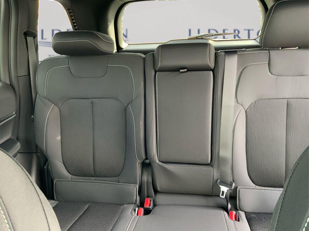 new 2025 Jeep Grand Cherokee car, priced at $35,420