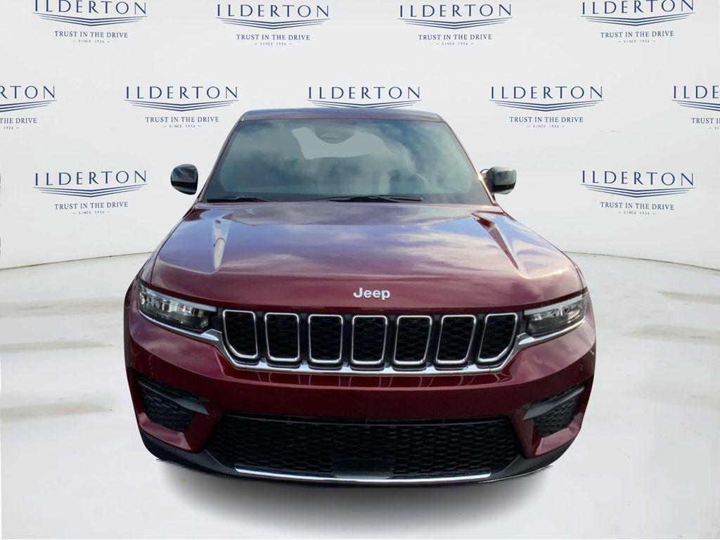 new 2025 Jeep Grand Cherokee car, priced at $35,420