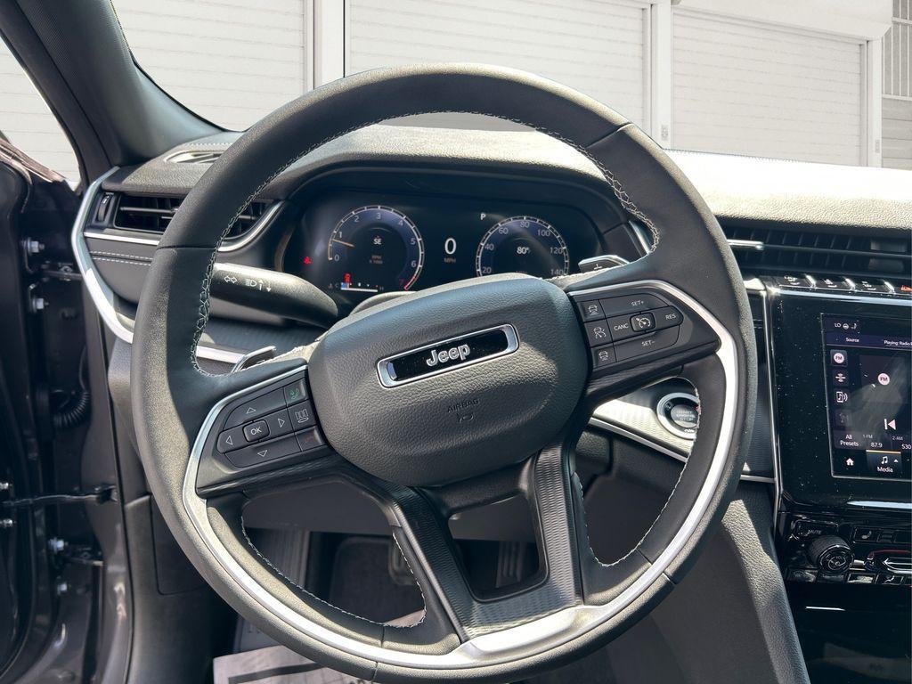 new 2025 Jeep Grand Cherokee L car, priced at $36,749