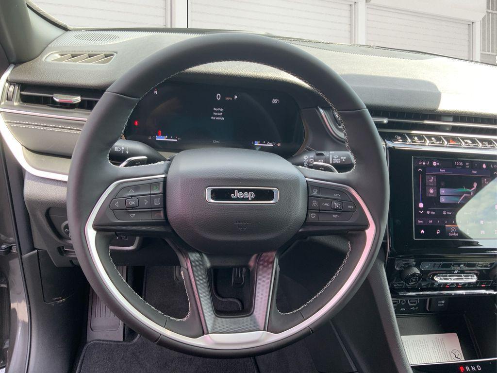new 2025 Jeep Grand Cherokee L car, priced at $41,249