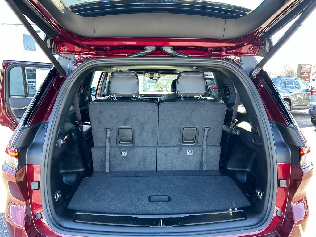 new 2025 Jeep Grand Cherokee L car, priced at $41,249