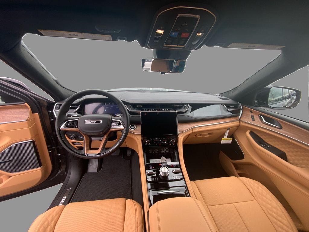 new 2025 Jeep Grand Cherokee L car, priced at $63,425