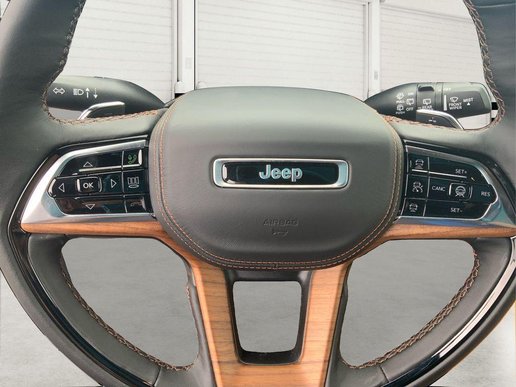 new 2025 Jeep Grand Cherokee L car, priced at $63,425