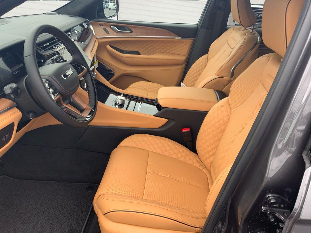 new 2025 Jeep Grand Cherokee L car, priced at $63,425