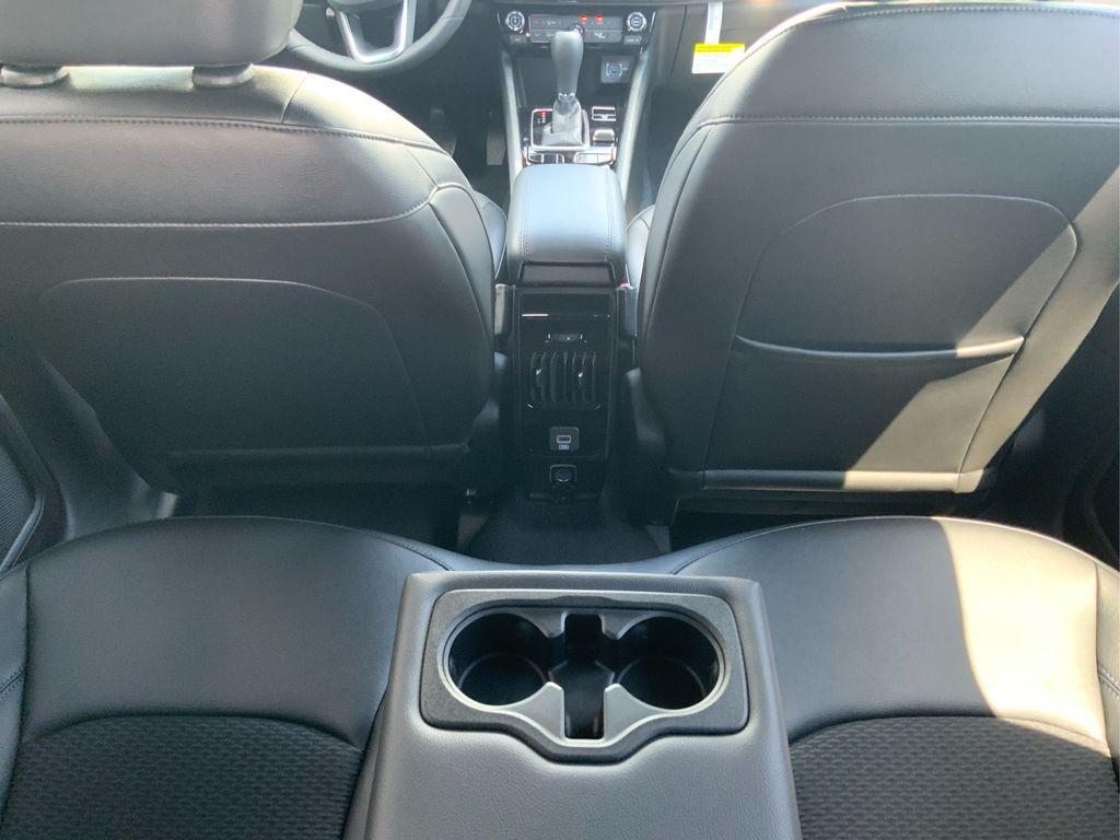 new 2025 Jeep Compass car, priced at $27,999