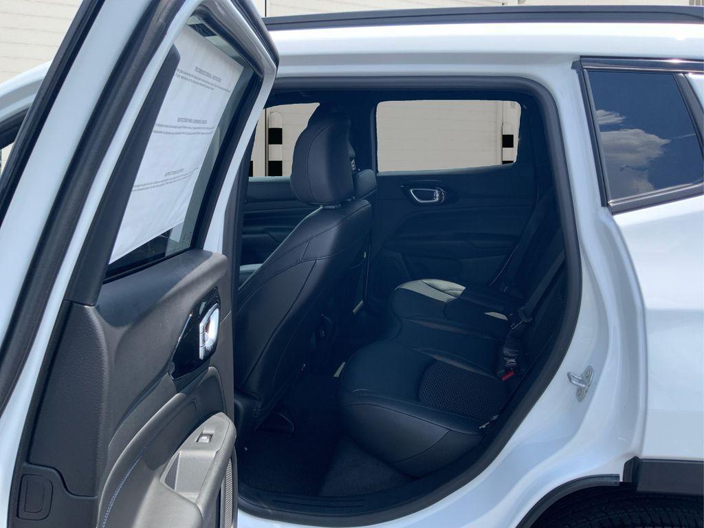 new 2025 Jeep Compass car, priced at $27,999