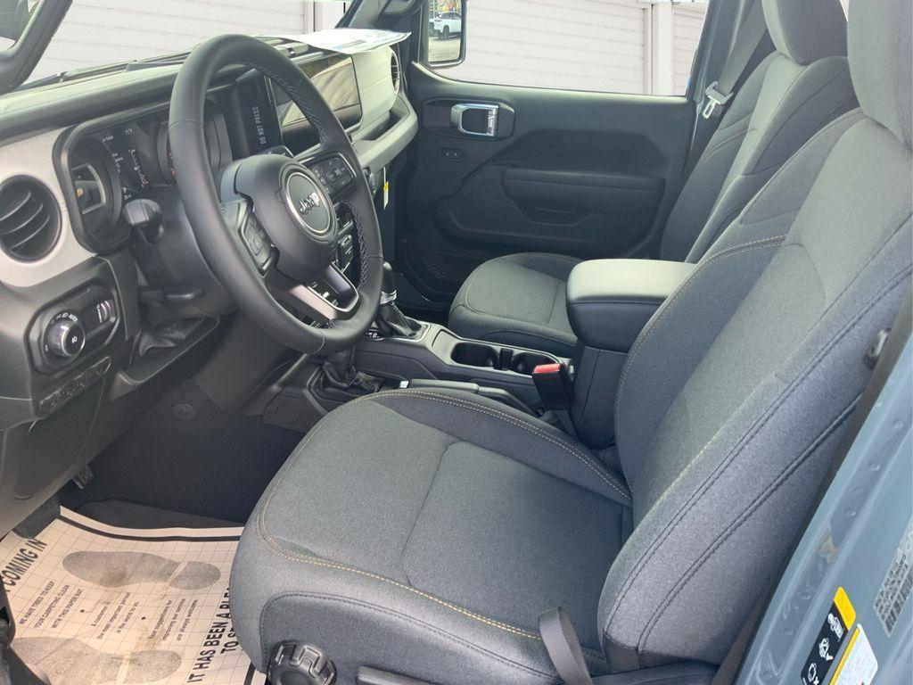 new 2025 Jeep Wrangler car, priced at $41,345