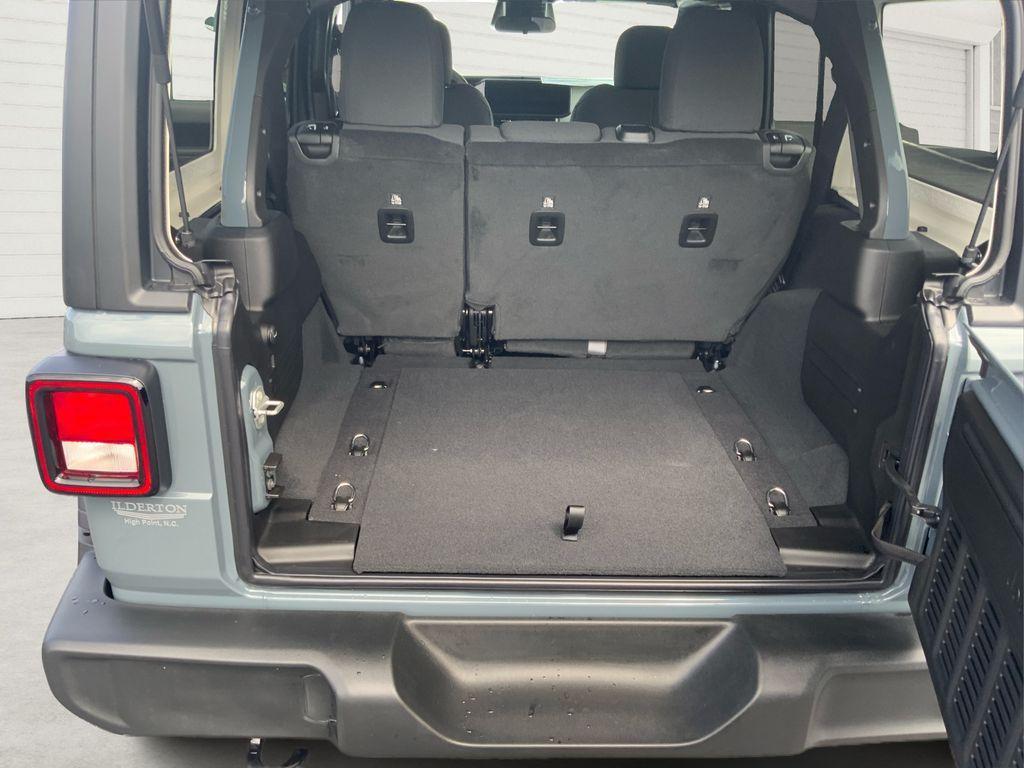 new 2025 Jeep Wrangler car, priced at $41,345