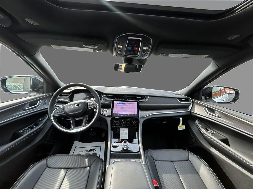 new 2025 Jeep Grand Cherokee L car, priced at $46,249