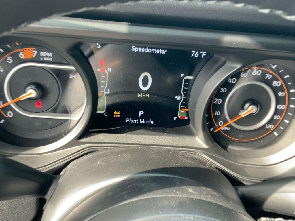 new 2025 Jeep Wrangler car, priced at $60,660