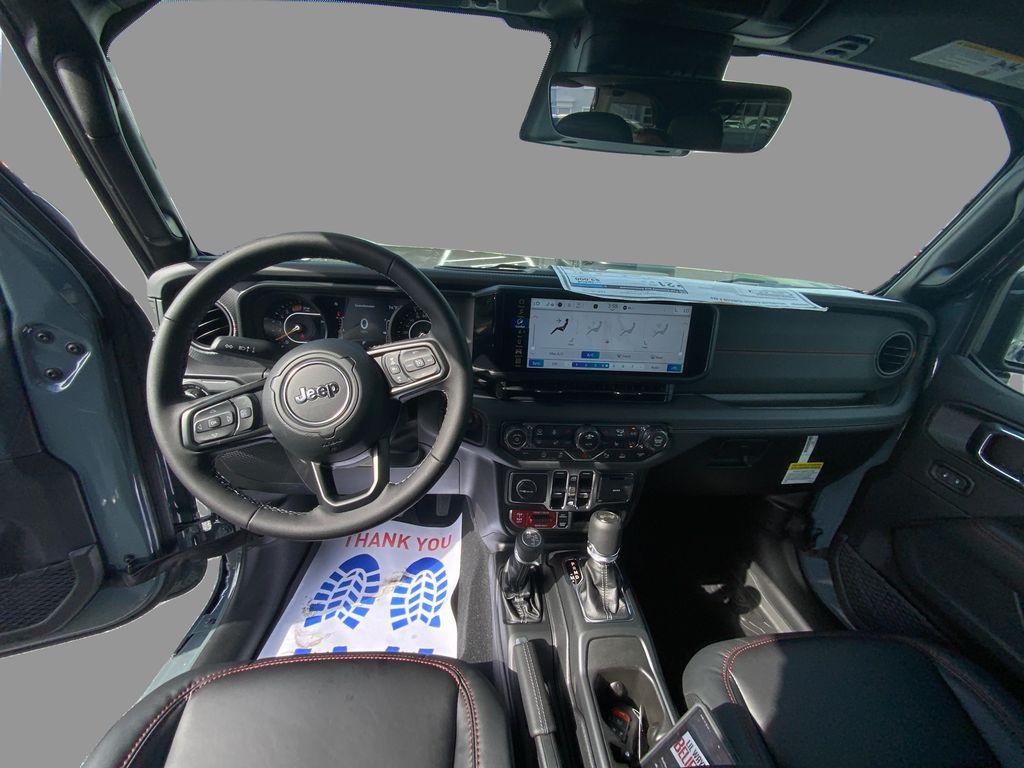 new 2025 Jeep Wrangler car, priced at $60,660