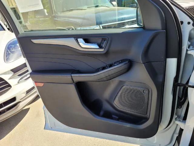 new 2025 Ford Escape PHEV car, priced at $37,145
