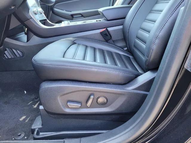new 2024 Ford Edge car, priced at $39,961
