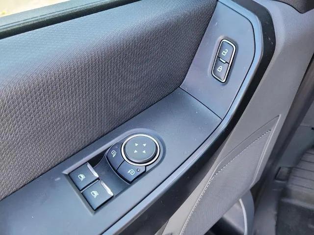 new 2025 Ford F-150 car, priced at $41,359