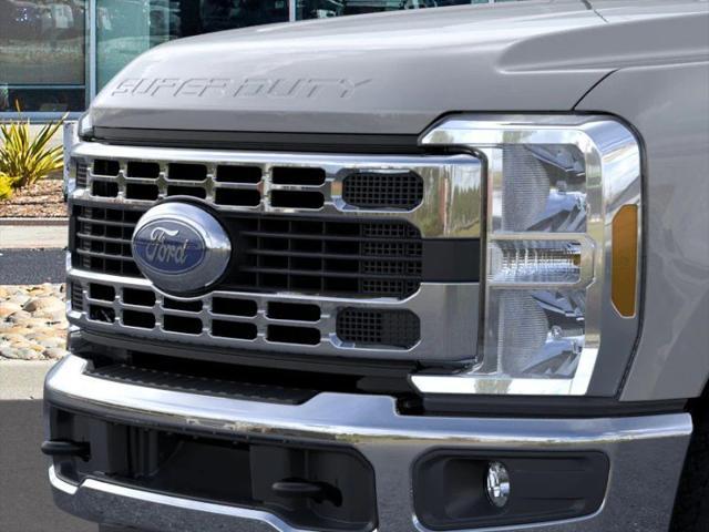 new 2025 Ford F-250 car, priced at $71,840