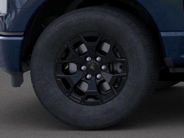 new 2025 Ford F-150 Lightning car
