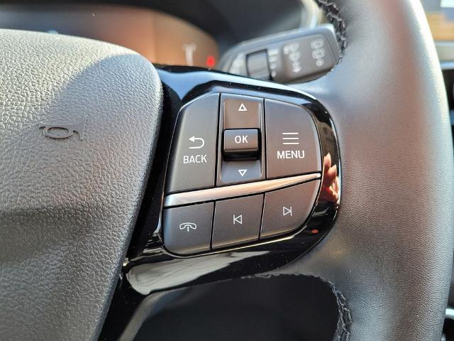new 2025 Ford Escape car, priced at $30,380