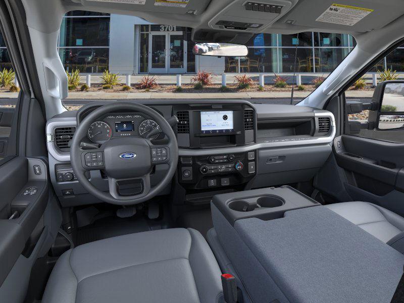 new 2025 Ford F-250 car, priced at $58,264