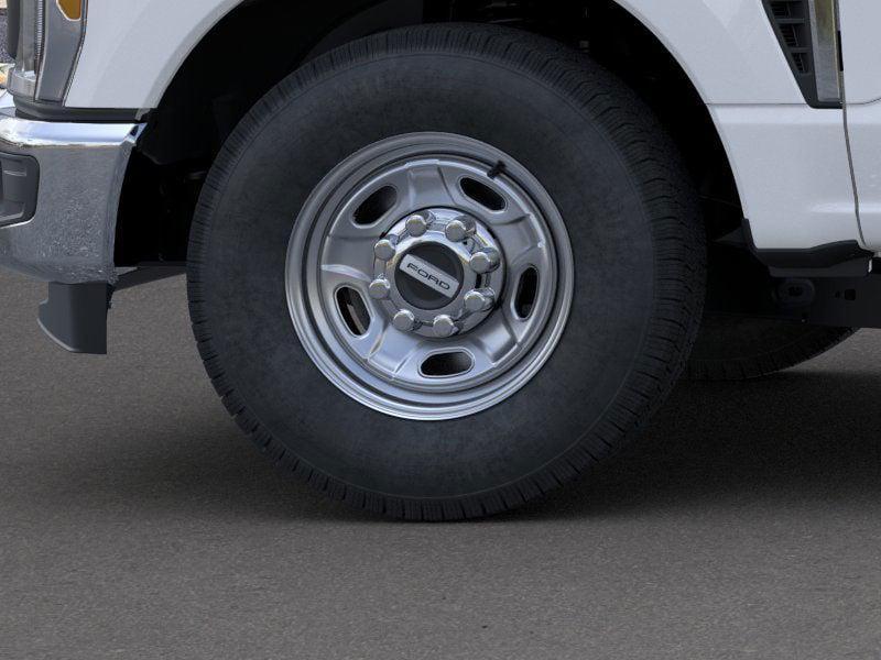new 2025 Ford F-250 car, priced at $58,264
