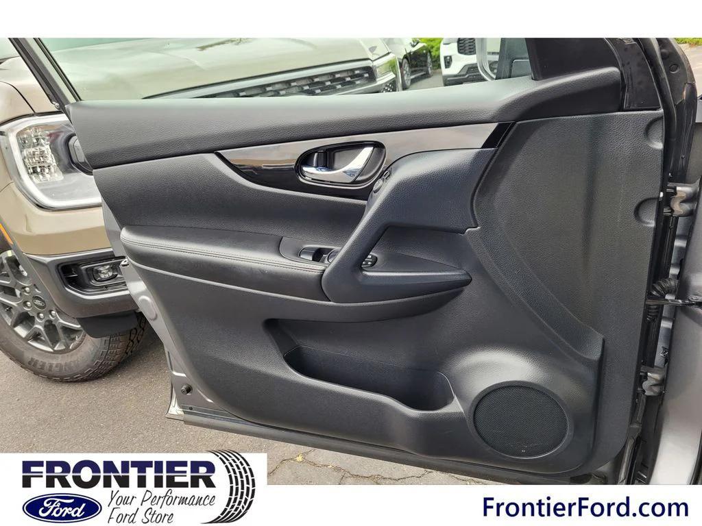 used 2022 Nissan Rogue Sport car, priced at $20,995