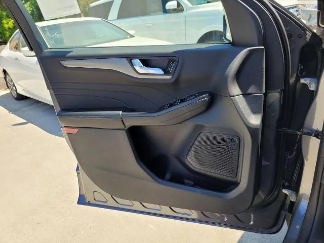 new 2025 Ford Escape PHEV car, priced at $36,252