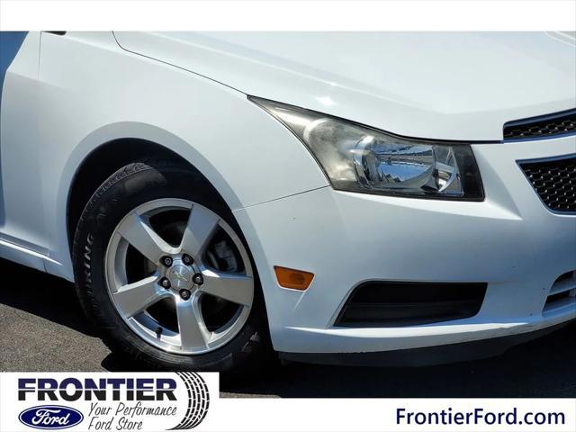 used 2014 Chevrolet Cruze car, priced at $6,995