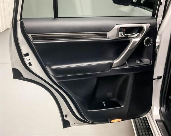 used 2022 Lexus GX 460 car, priced at $53,974