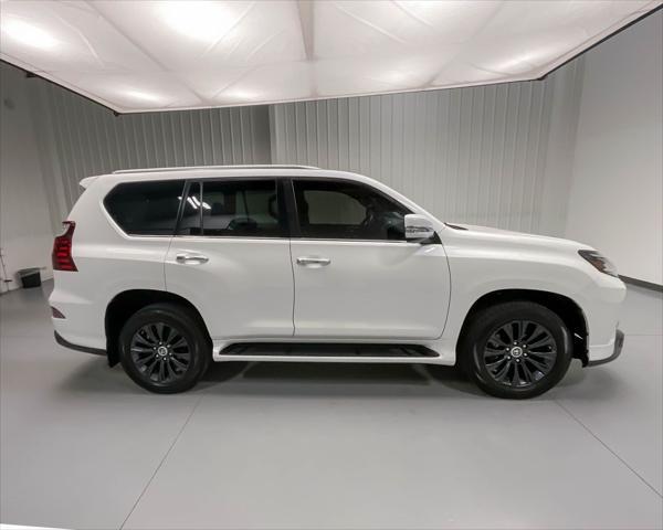 used 2022 Lexus GX 460 car, priced at $53,974