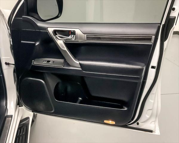 used 2022 Lexus GX 460 car, priced at $53,974