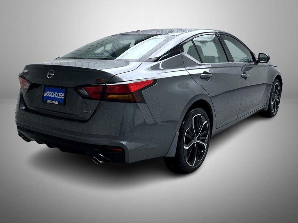 new 2025 Nissan Altima car, priced at $33,012
