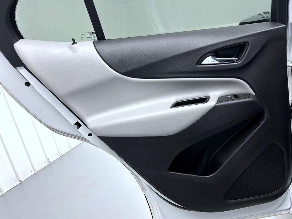 used 2022 Chevrolet Equinox car, priced at $19,355