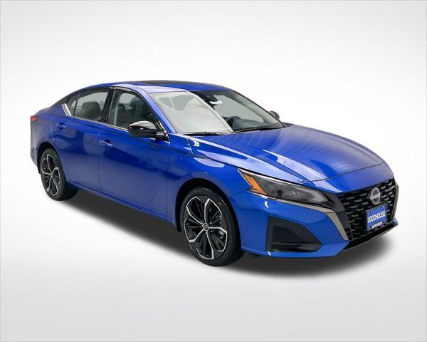 new 2025 Nissan Altima car, priced at $33,899