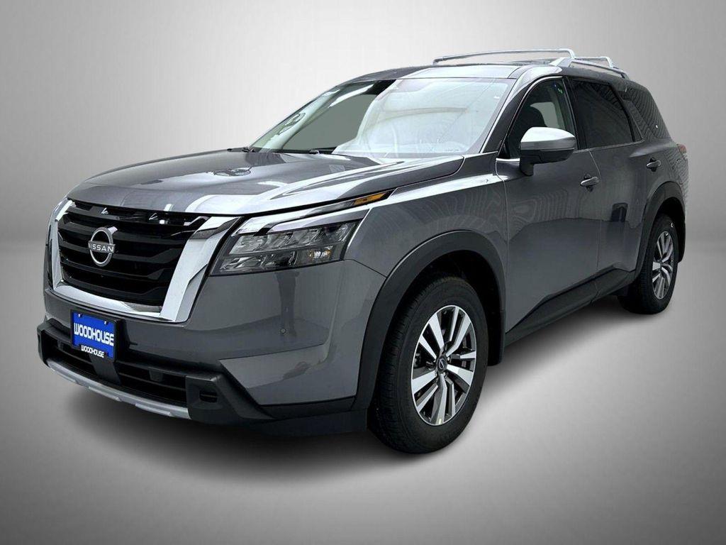 new 2025 Nissan Pathfinder car, priced at $39,324